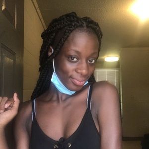 Meet your Posher, Charisse